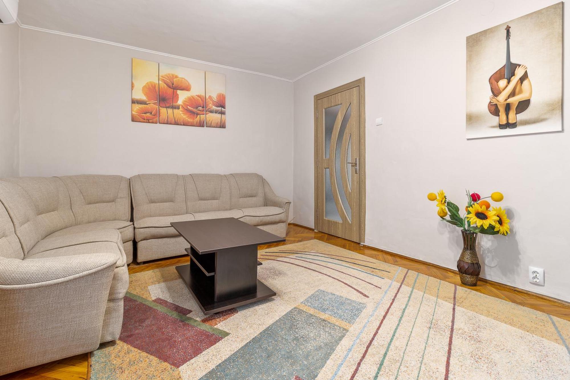 Apartament Helena Орадя Экстерьер фото